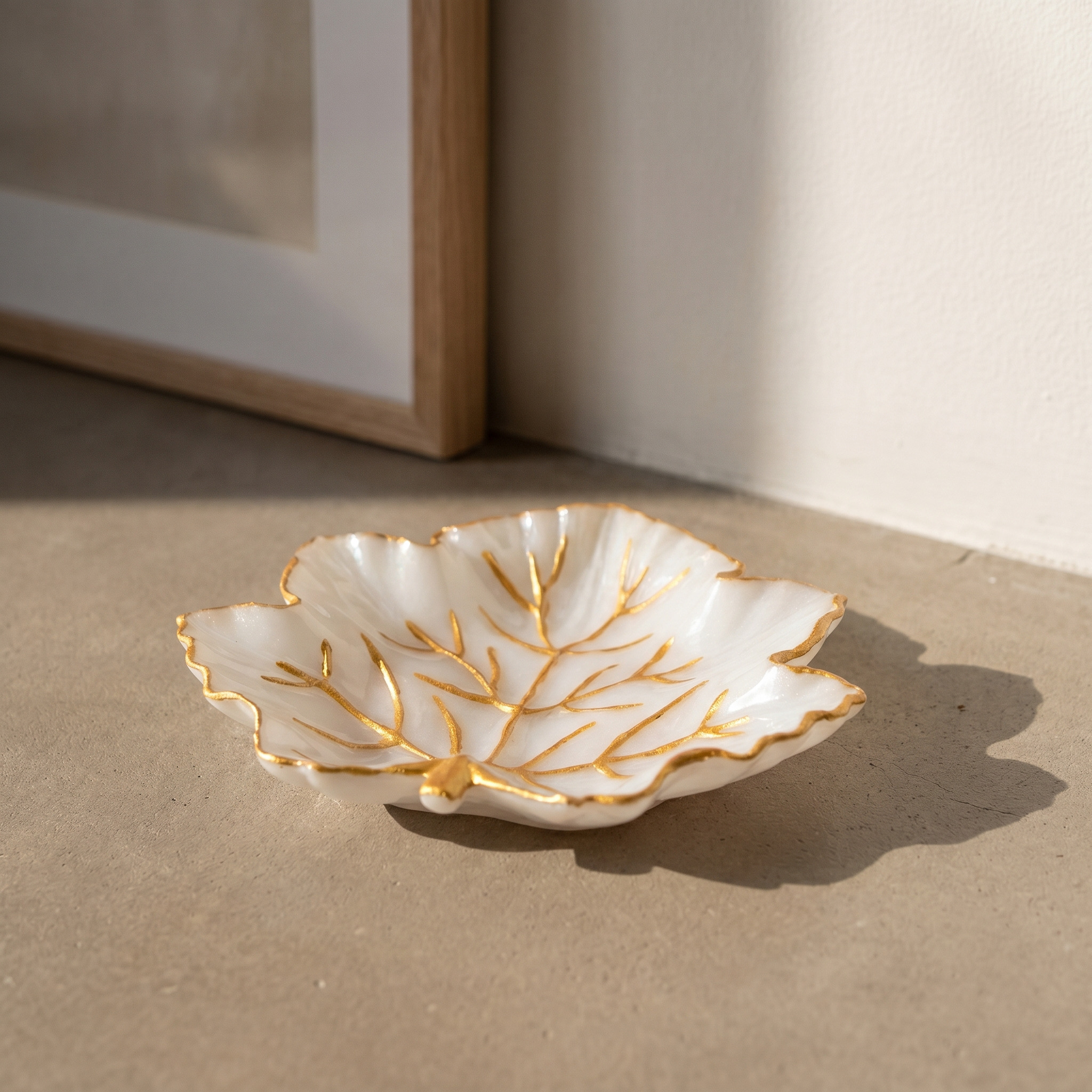 Leaf Selenite Bowl